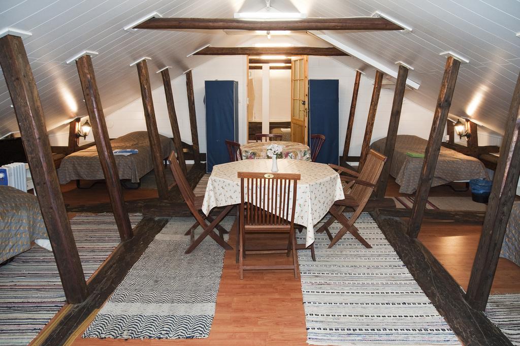 Kartano Hostel Kokemäki Exteriör bild