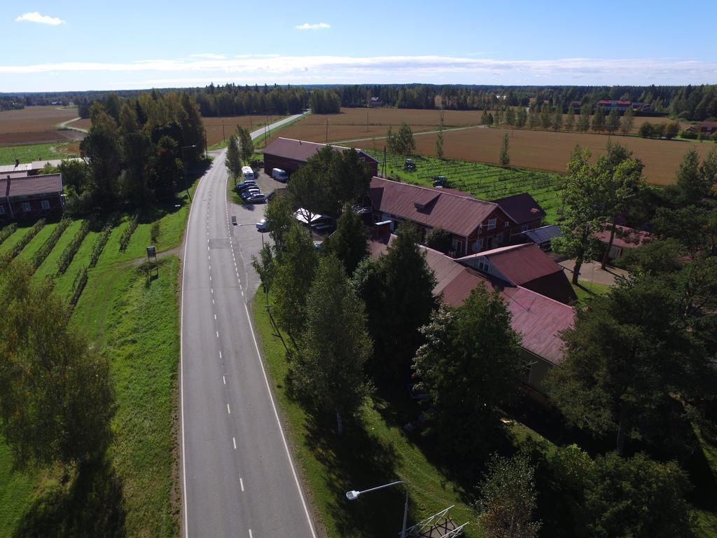 Kartano Hostel Kokemäki Exteriör bild
